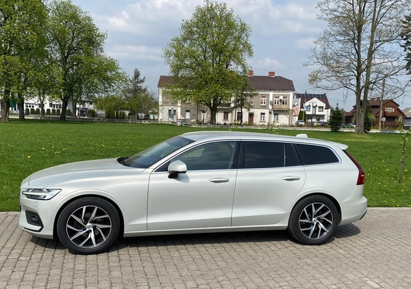 Volvo V60 cena 85900 przebieg: 178500, rok produkcji 2019 z Buk małe 211